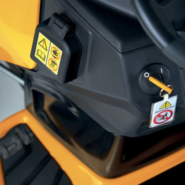 Tondeuse autoportée à batterie Cub Cadet XT2 ES107 – Image 2